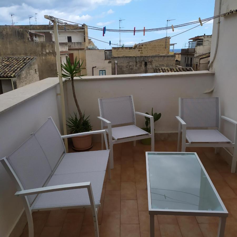 Casa Vacanza Isola Sul Mare Кастеламаре дел Голфо Екстериор снимка