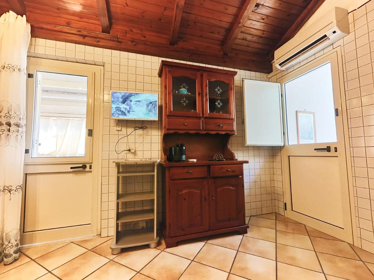 Casa Vacanza Isola Sul Mare Кастеламаре дел Голфо Екстериор снимка