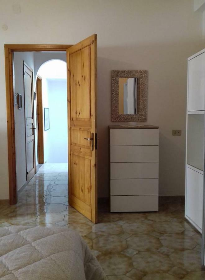 Casa Vacanza Isola Sul Mare Кастеламаре дел Голфо Екстериор снимка