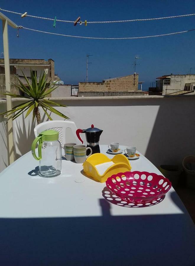 Casa Vacanza Isola Sul Mare Кастеламаре дел Голфо Екстериор снимка